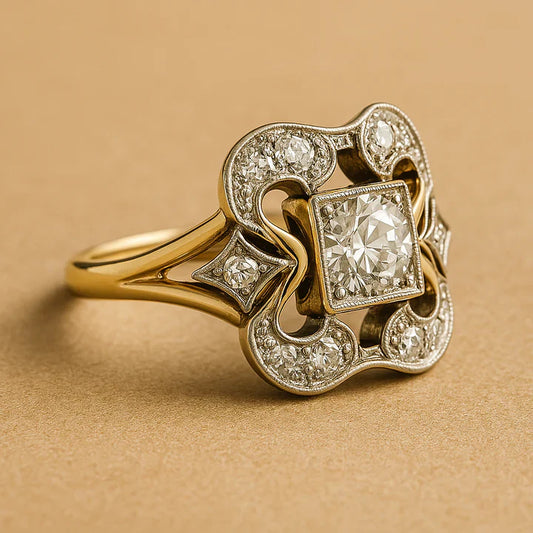 Bague vintage en zircone cubique dorée