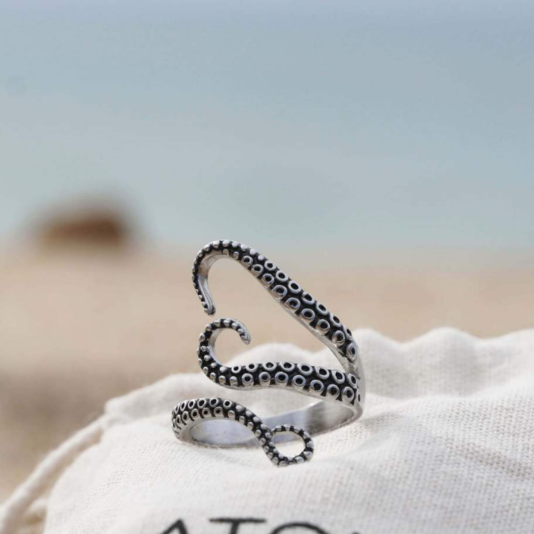 Bague en argent ajustable avec des tentacules