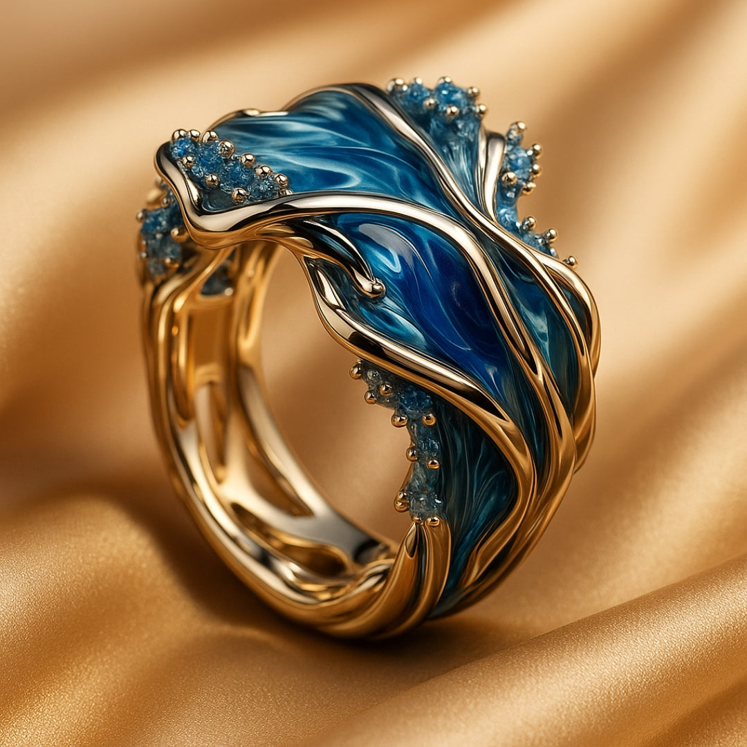 Bague ondulée dorée au style vintage inspirée par l'océan